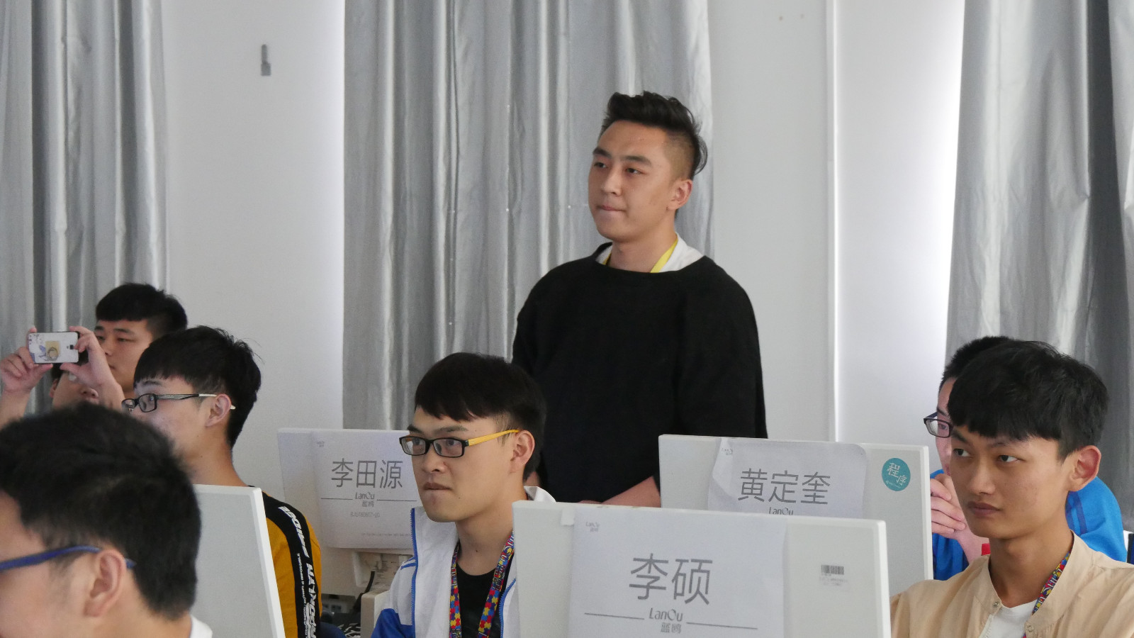 1531468654334851.jpg 1531468654334851.jpg